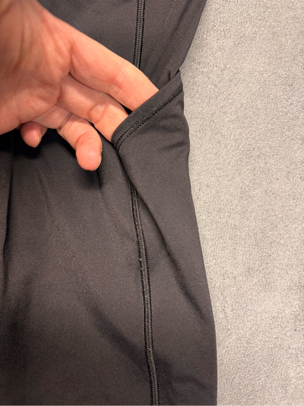 lululemon athletica Black High-Rise Leggings - Picture 2 of 8